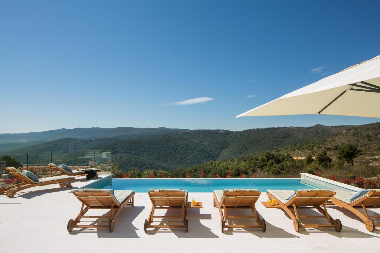 Villa Selene 라벡 외부 사진